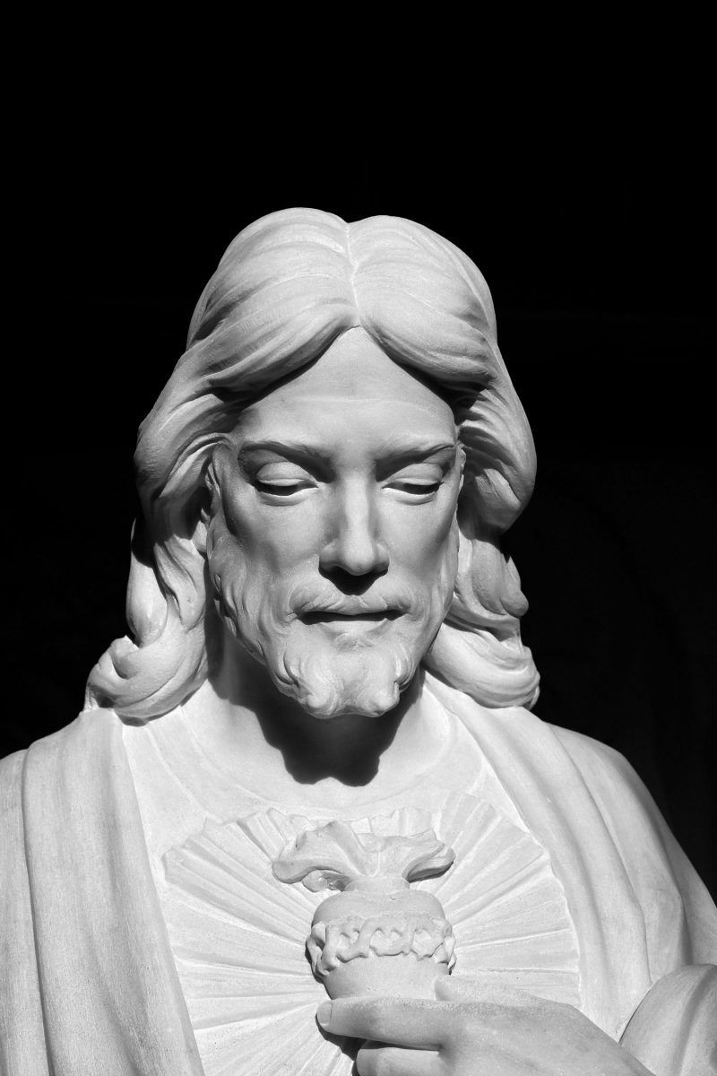 statua in marmo di cristo